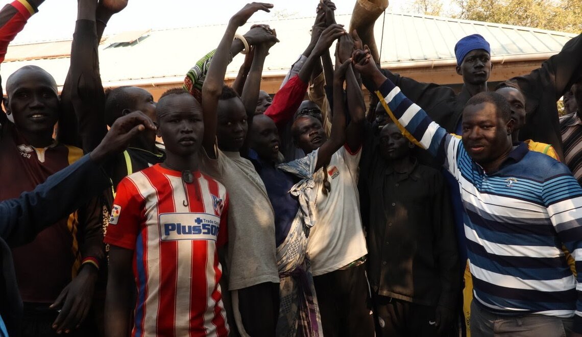 After years of intra-ethnic violence, South Sudanese youth leaders support the signing of a truce between the Kuei, Rup and Pakam communities. Photo by: UNMISS