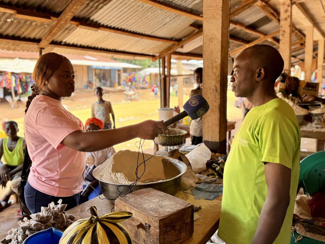 UN Volunteer Bebey Michelle Tchania gives a voice to local community members through her work as a radio producer with Guira FM in the Central African Republic. 