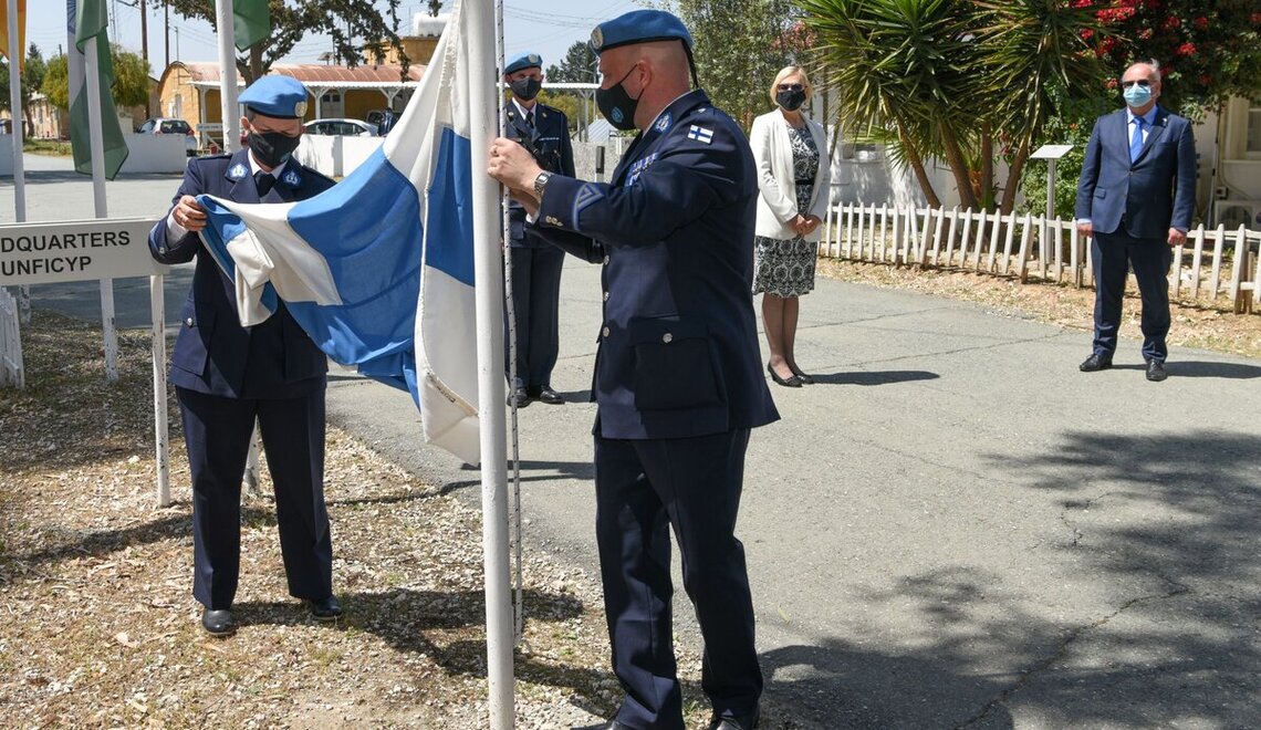 finnish military flag