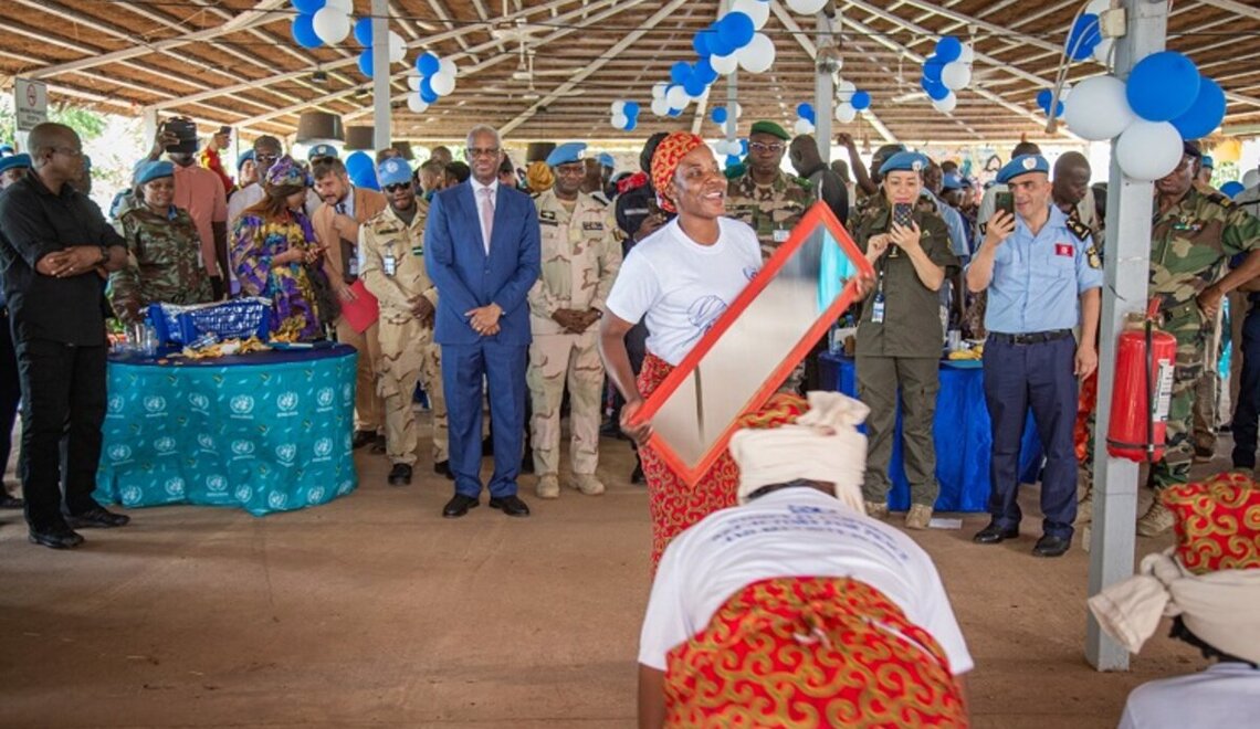 La Journée Des Casques Bleus Célébrée à Travers Le Mali Nations Unies Maintien De La Paix 