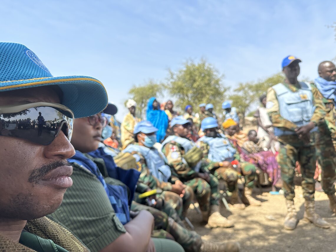 Members of the Ghana Mixed Engagement Platoon engage with the Majbong community in Abyei. Photo by Marie Oniwa/ UNISFA (2023) 