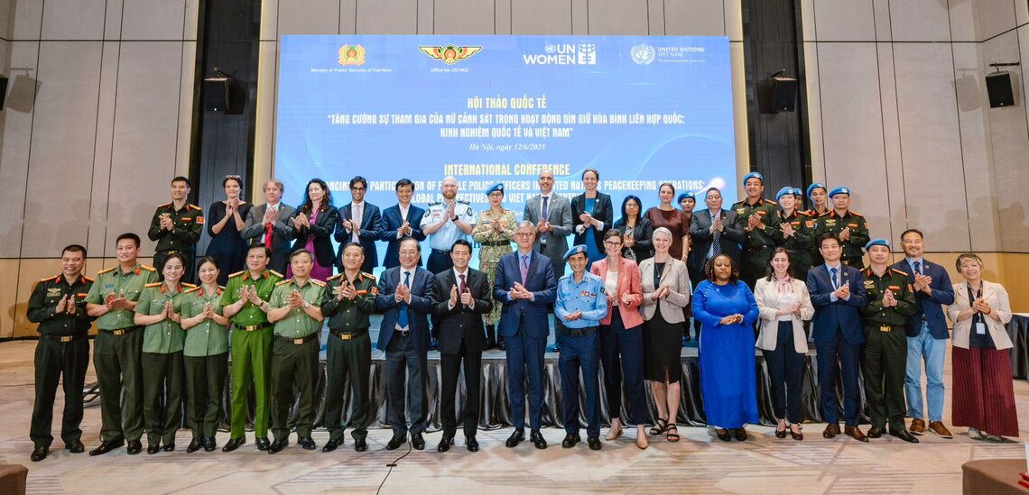 Group photo at the Conference for Enhancing the Participation of Female Police Officers in United Nations Peacekeeping Operations.