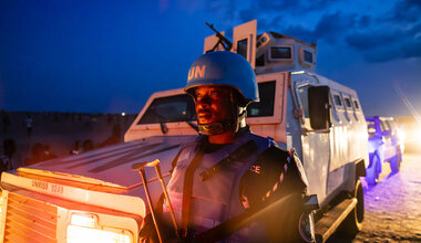UN Police officers conduct a night patrol in Bentiu, South Sudan. These patrols play a crucial role in monitoring the security situation and keeping local populations safe from violence. Photo: Gregório Cunha/UNMISS 