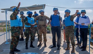 Jean-Pierre Lacroix (centre right), Under-Secretary-General for Peace Operations, talks to peacekeepers deployed to the UN mission in Lebanon, UNIFIL. Photo: UNIFIL/Pasqual Gorriz